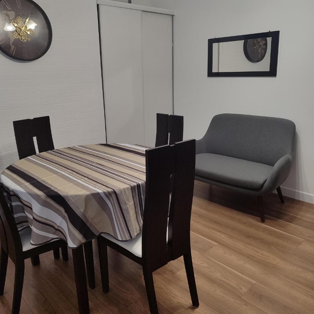 Appartement 2 Chambres 52 M2 Centre Ville Vendôme Екстериор снимка